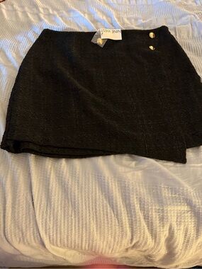 Nine West Black Tweed Mini Skirt with Gold Buttons Size XXL